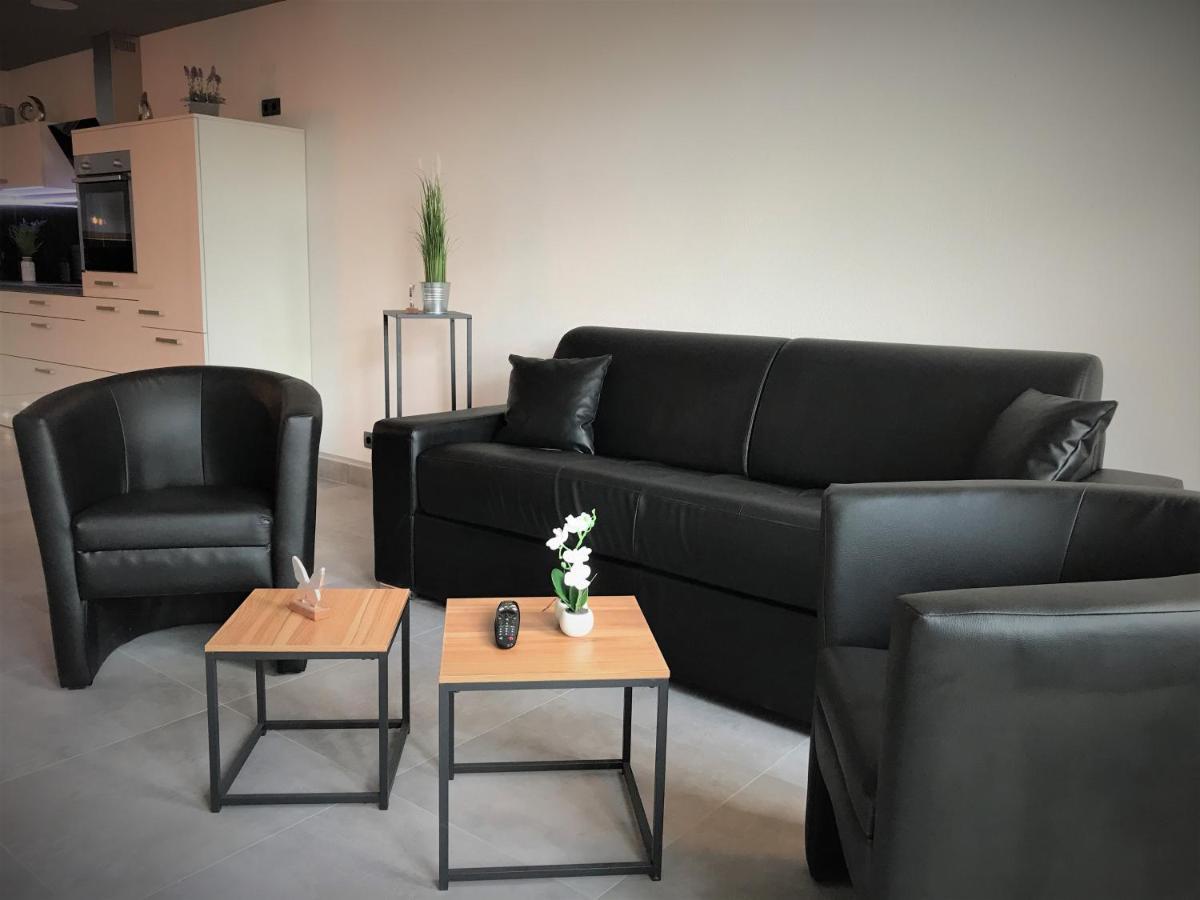 Salzhausblick Family Apartments - Zentrale Lage Am Salzhaus - Mwst-Rechnung Verfuegbar Zittau Bagian luar foto