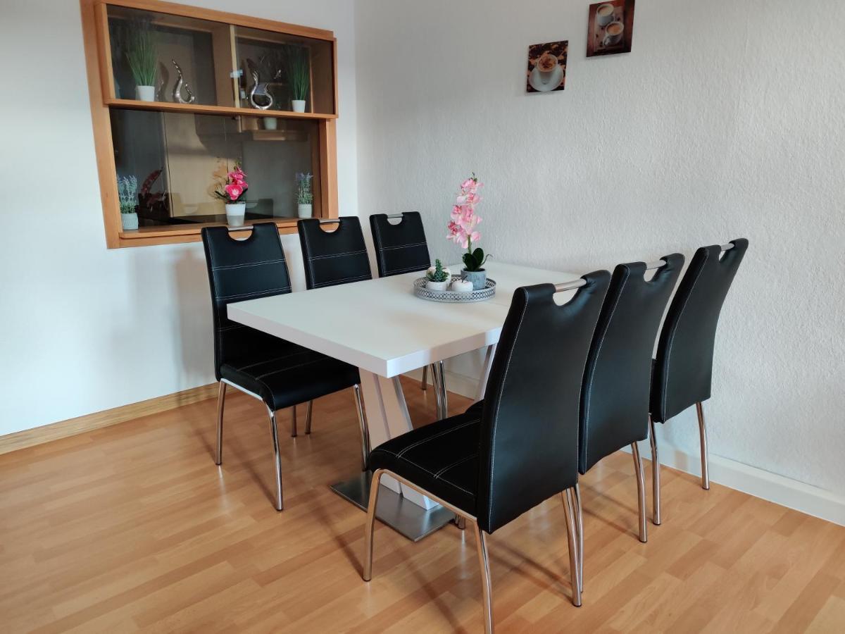 Salzhausblick Family Apartments - Zentrale Lage Am Salzhaus - Mwst-Rechnung Verfuegbar Zittau Bagian luar foto